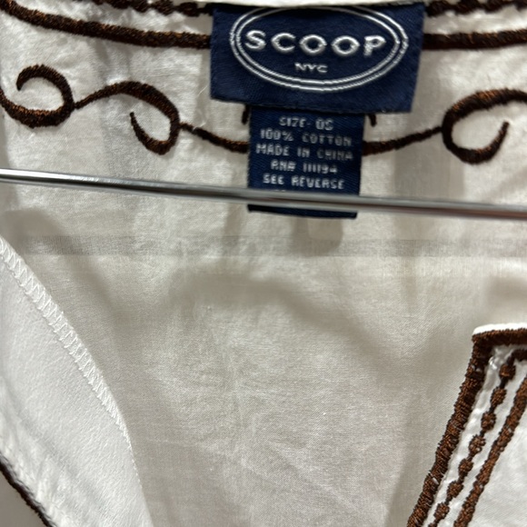 Scoop NYC Top - Picture 2 of 2